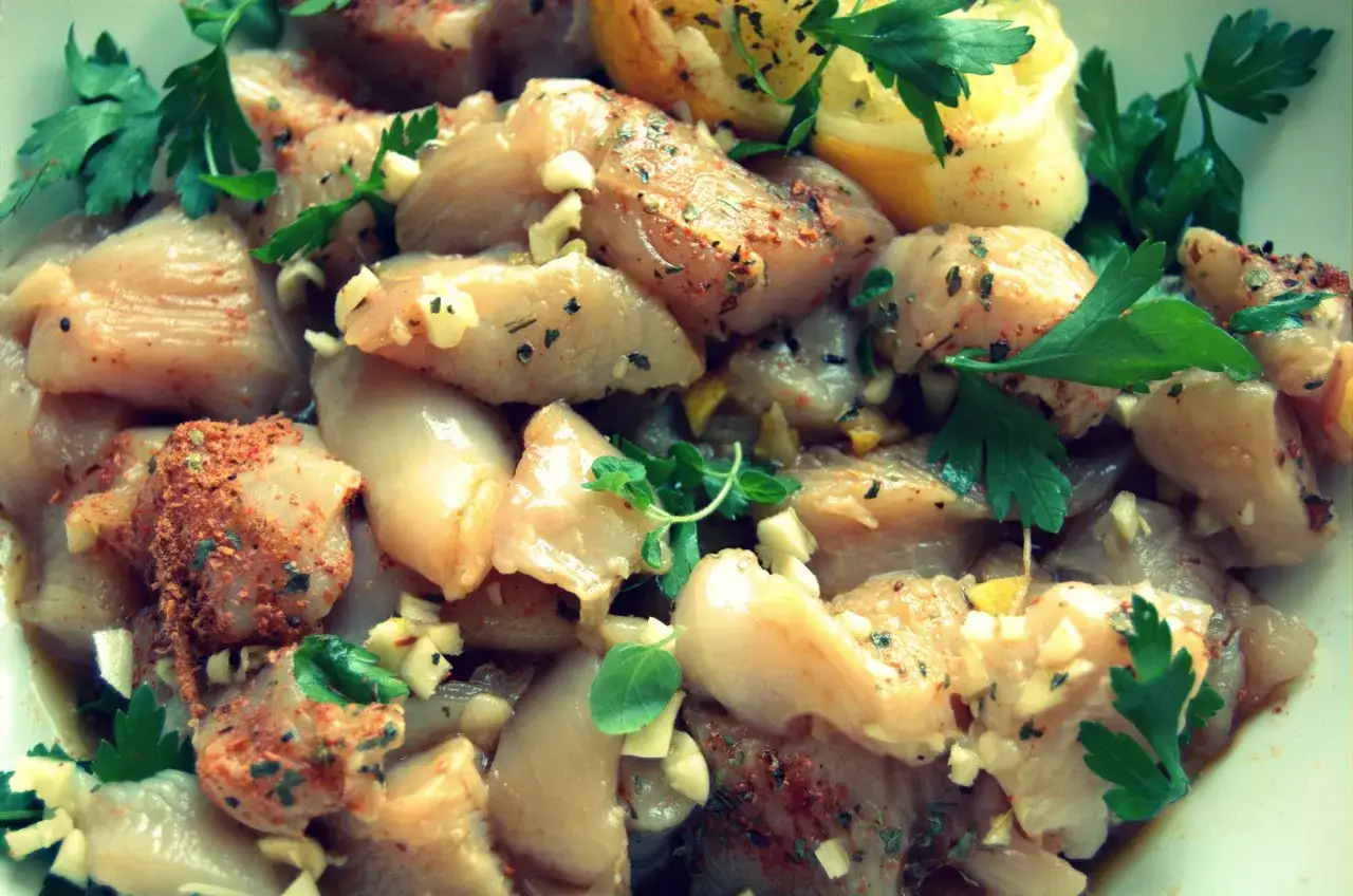 Kurczak curry z ryżem i kolendrą