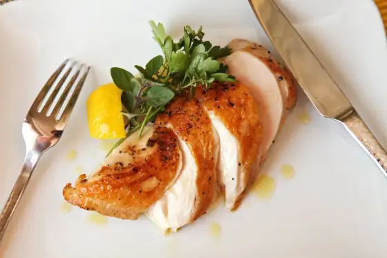 Kurczak sous vide - idealny? Temperatura, czas i sekrety smaku